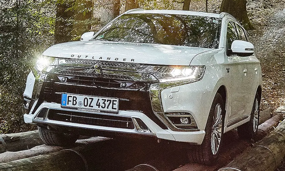 Mitsubishi Outlander PHEV Facelift Mitsubishi Outlander PHEV Facelift