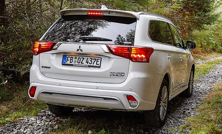 Mitsubishi Outlander PHEV Facelift Mitsubishi Outlander PHEV Facelift