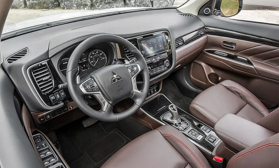 Mitsubishi Outlander (2018)