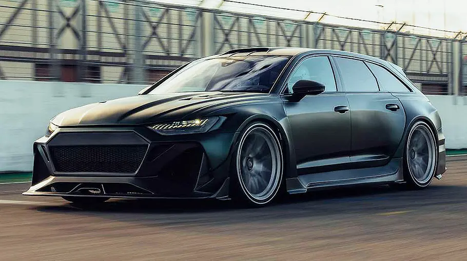 Blick von schräg vorne auf den fahrenden MTM Pangaea GT.