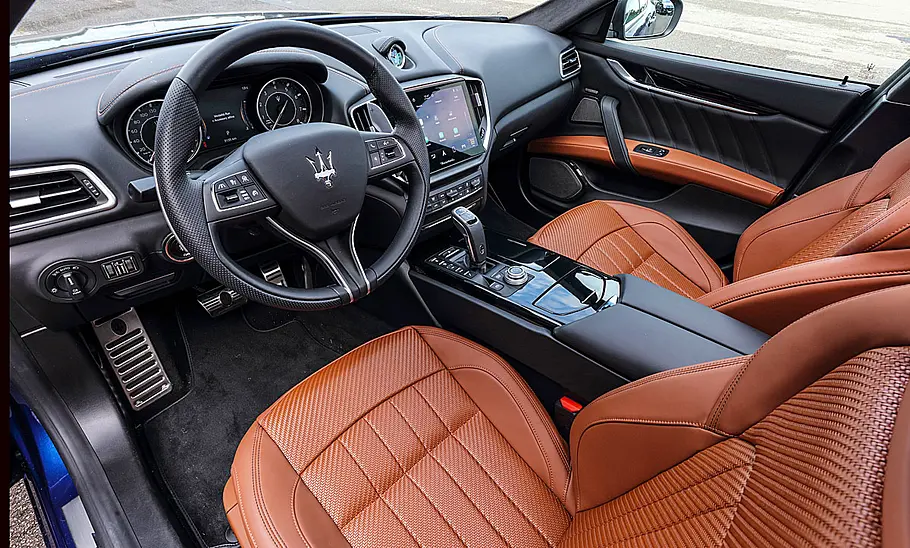 Maserati Ghibli Hybrid (2020) Maserati Ghibli Hybrid (2020)