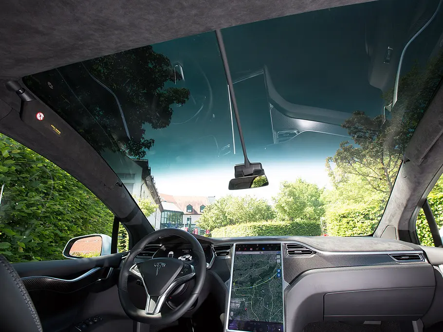 Neues Tesla Model X