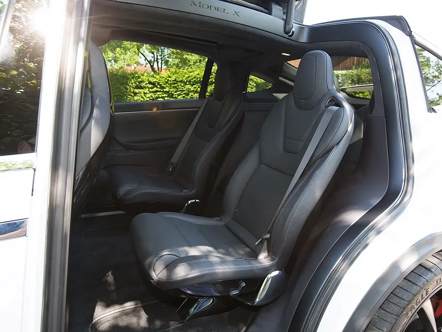 Neues Tesla Model X
