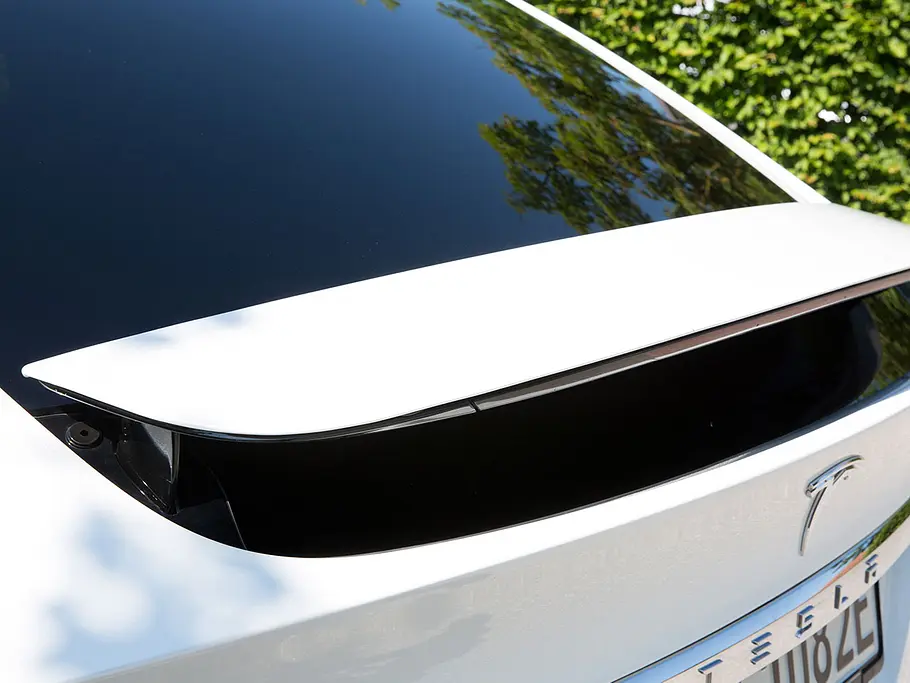 Neues Tesla Model X