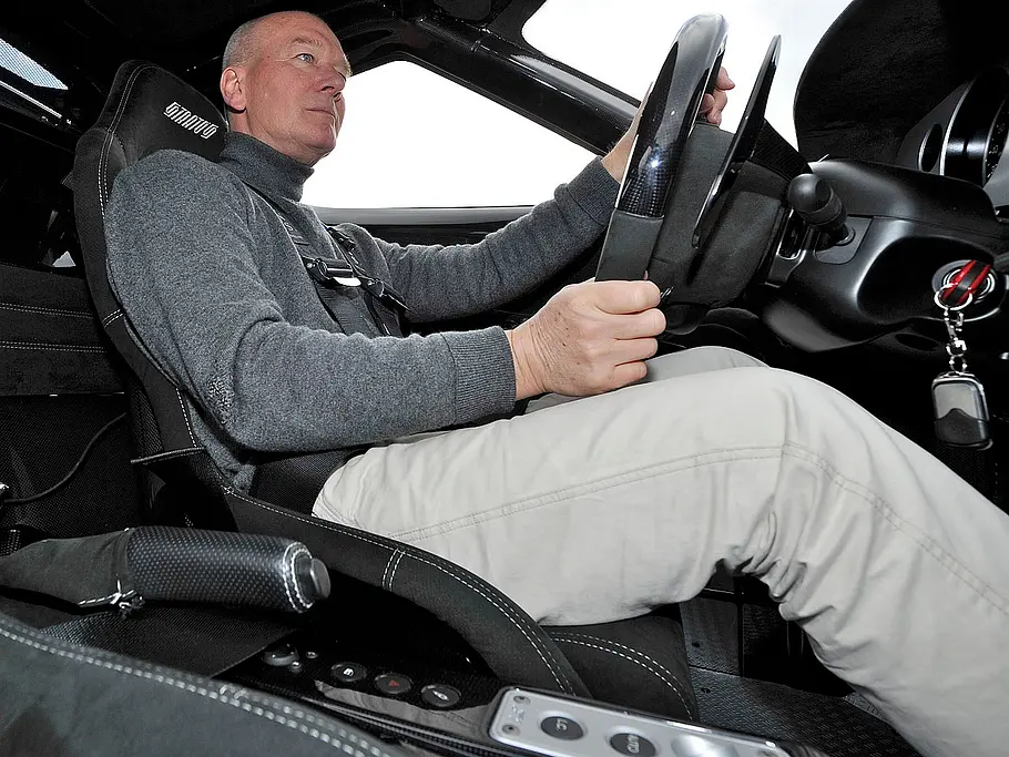 New Stratos Innenraum Sitze