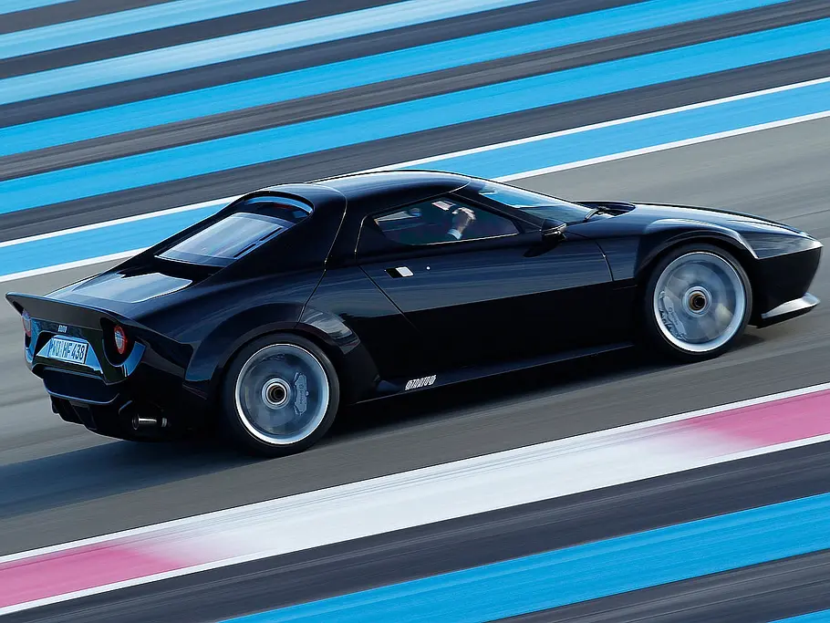 New Stratos Ferrari Basis Scuderia
