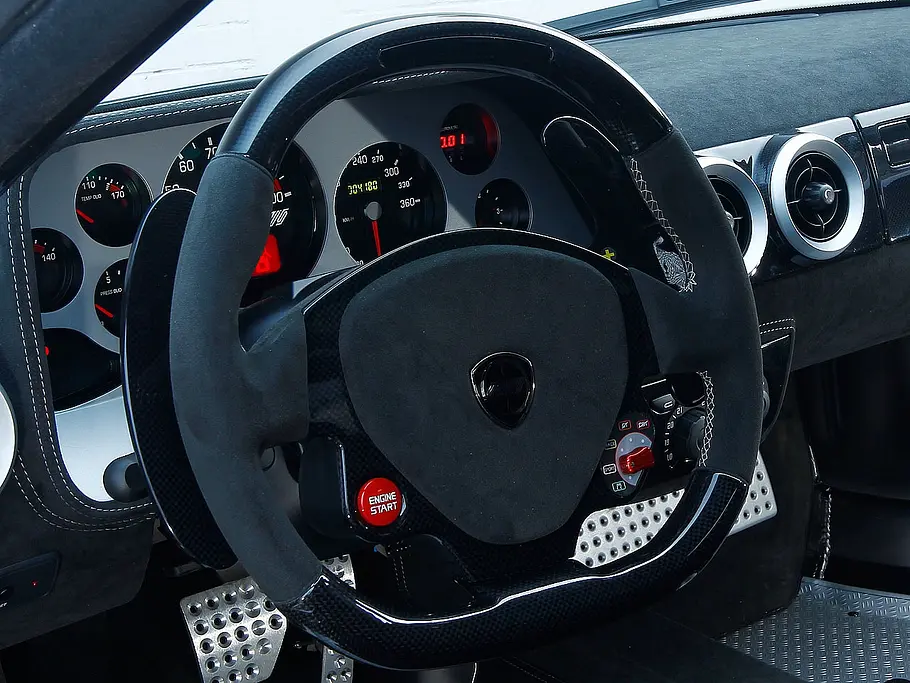 New Stratos Innenraum