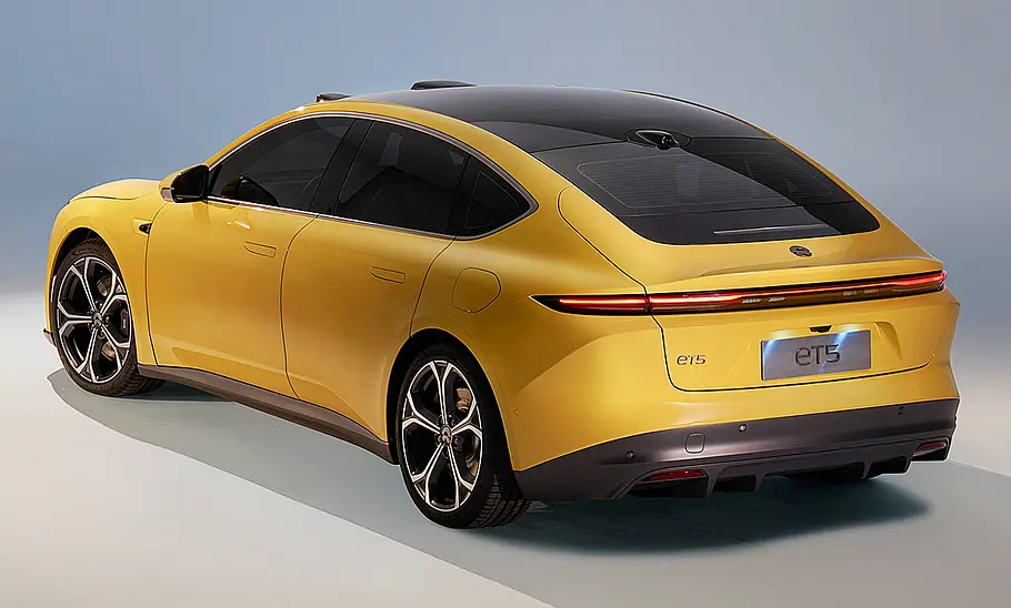 Nio ET5 (2023) Nio ET5 (2023)