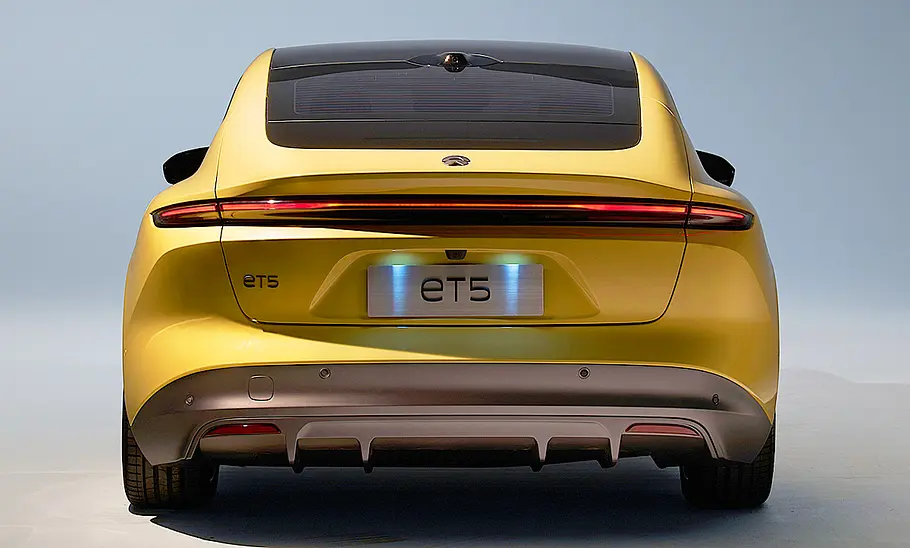 Nio ET5 (2023) Nio ET5 (2023)
