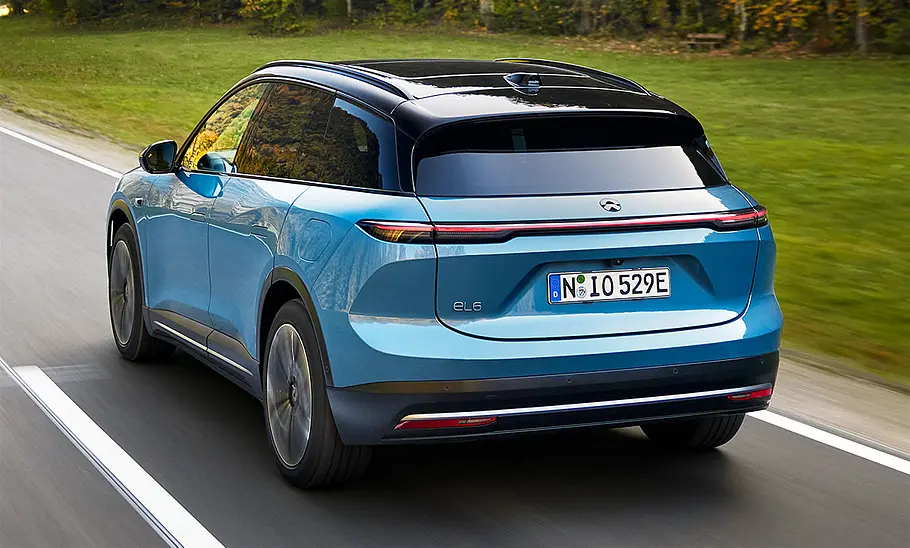 Nio EL6 (2023)