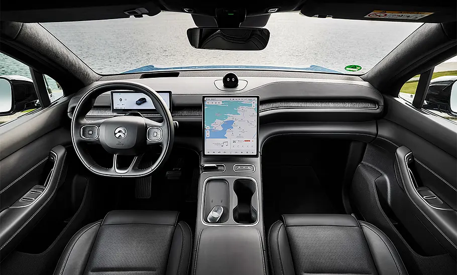 Nio EL6 (2023)