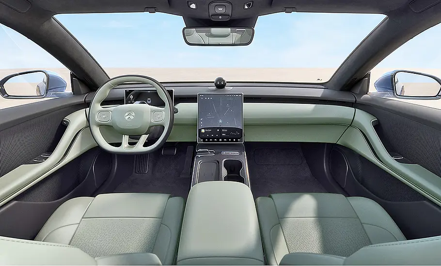 Nio ET5 (2023) Nio ET5 (2023)