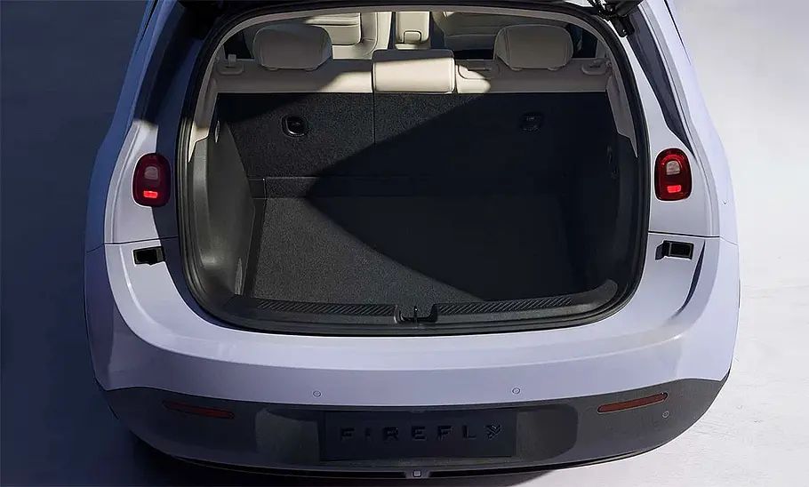 Blick in den Kofferraum des Nio Firefly (2025).