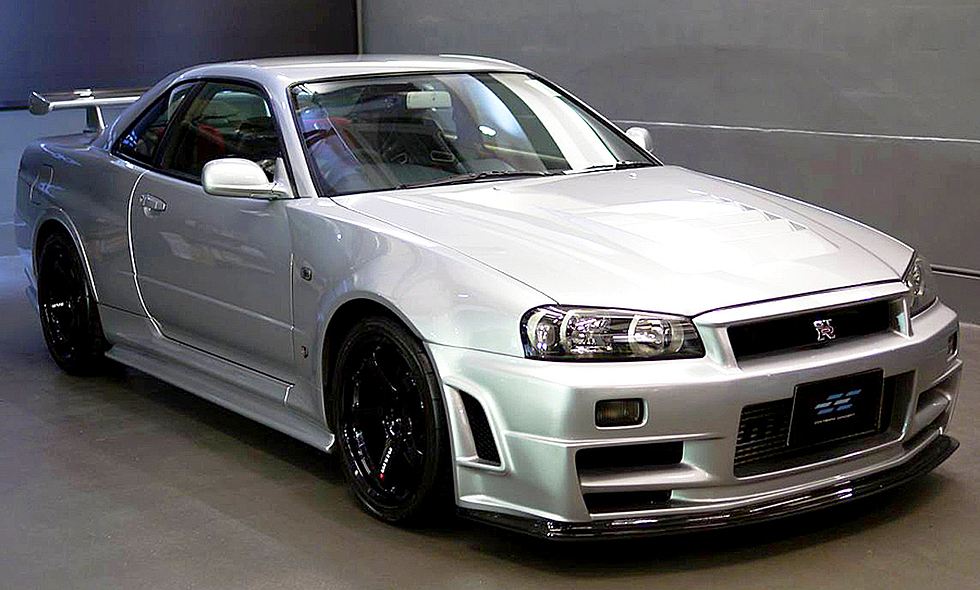 Nissan GT-R (R34) Nismo Z-Tune: Classic Cars