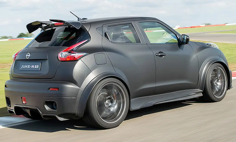 Nissan Juke-R 2.0 (2015)