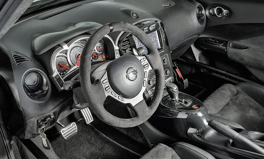 Nissan Juke-R 2.0 (2015)