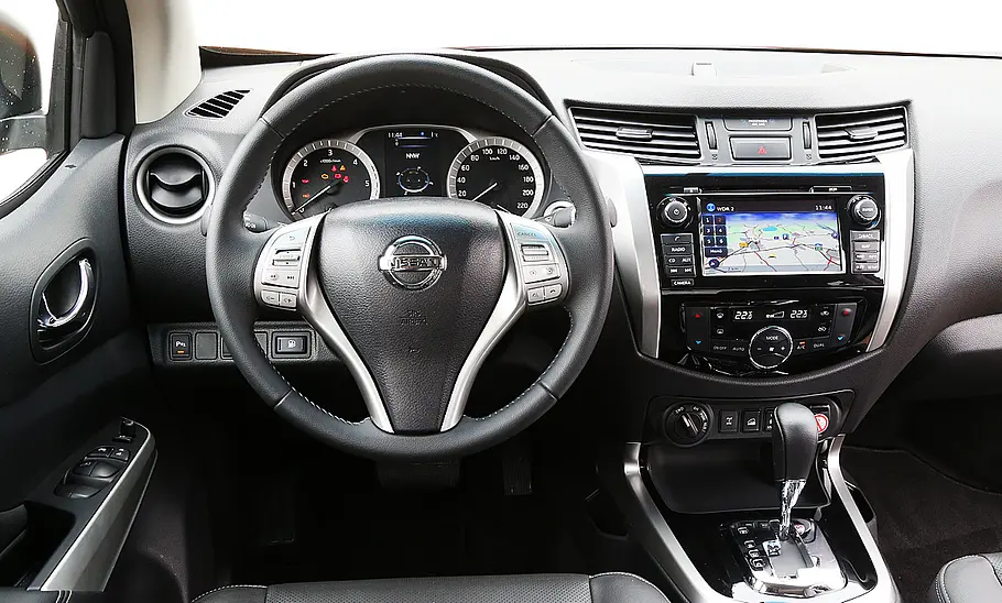 Nissan Navara 2.3 dCi 4x4 Aut.