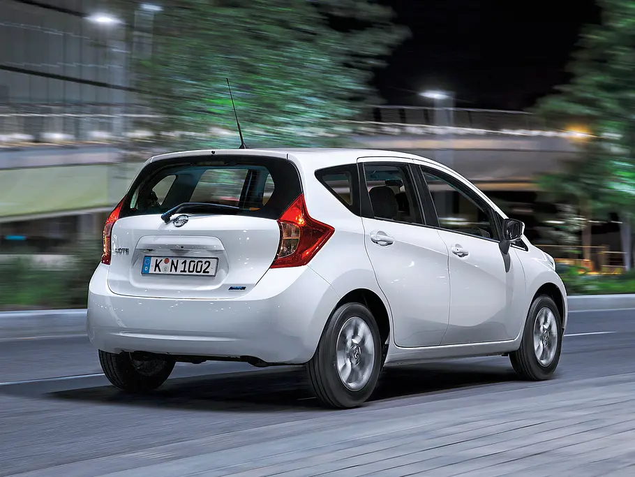 Nissan Note 1.5 dCi Nissan Note 2013 1.5 dCi Bilder Fahrbericht Minivan Seitenansicht