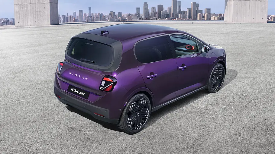 Nissan Pixo Der Nissan Pixo statisch von schräg hinten rechts.