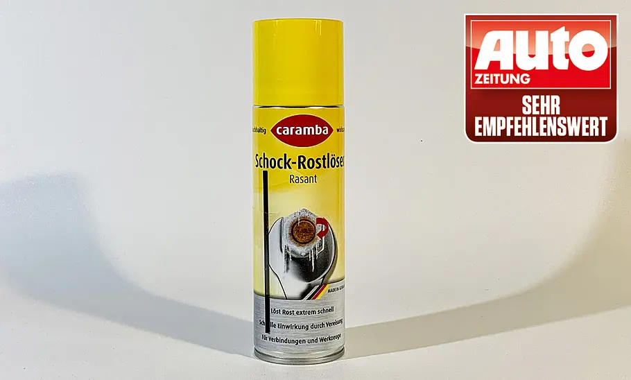 Caramba Rostlöser Rasant dER Caramba Rostlöser Rasant vor hellem Hintergrund.
