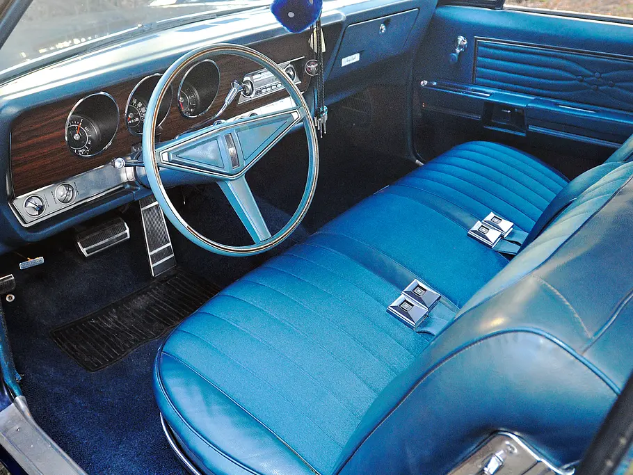 Oldsmobile 98 Holiday Hardtop Coupé Oldsmobile 98 Holiday Hardtop Coupe Bilder Fahrbericht Cockpit