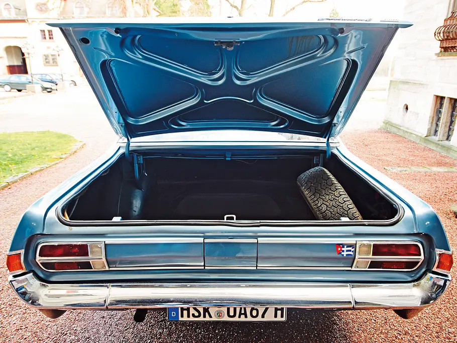 Opel Admiral 2800 S Classic Cars Fahrbericht Oldtimer Bilder
