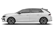 Der Opel Astravon der Seite. - Foto: Carwow