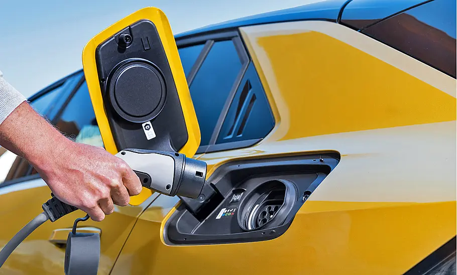 Opel Astra Plug-in-Hybrid Opel Astra Plug-in-Hybrid