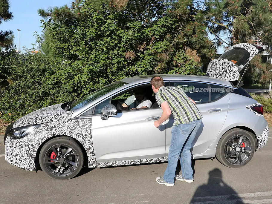 Opel Astra OPC (2018) Opel Astra OPC (2018)
