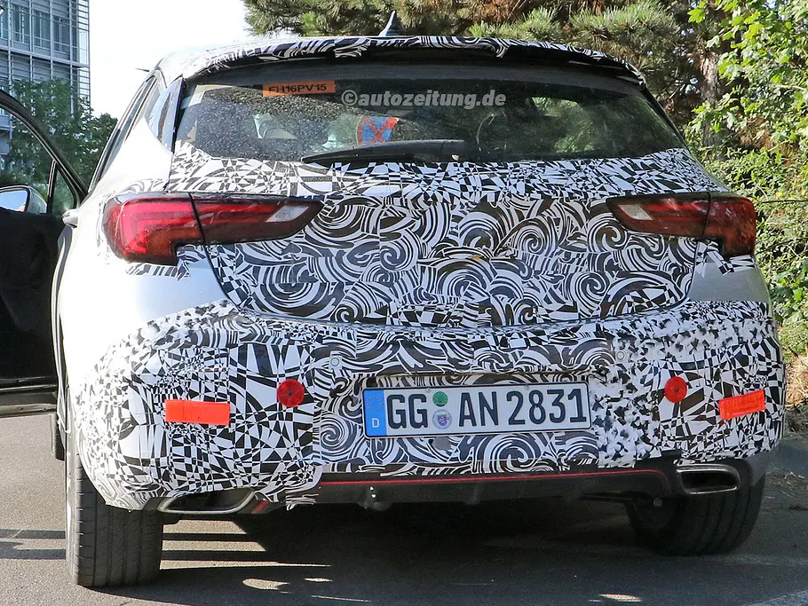 Opel Astra OPC (2018) Opel Astra OPC (2018)