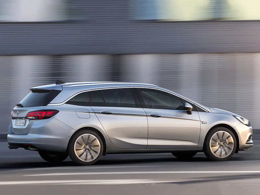 Opel Astra Sports Tourer (2016) Astra-Kombi ab 18.260 Euro