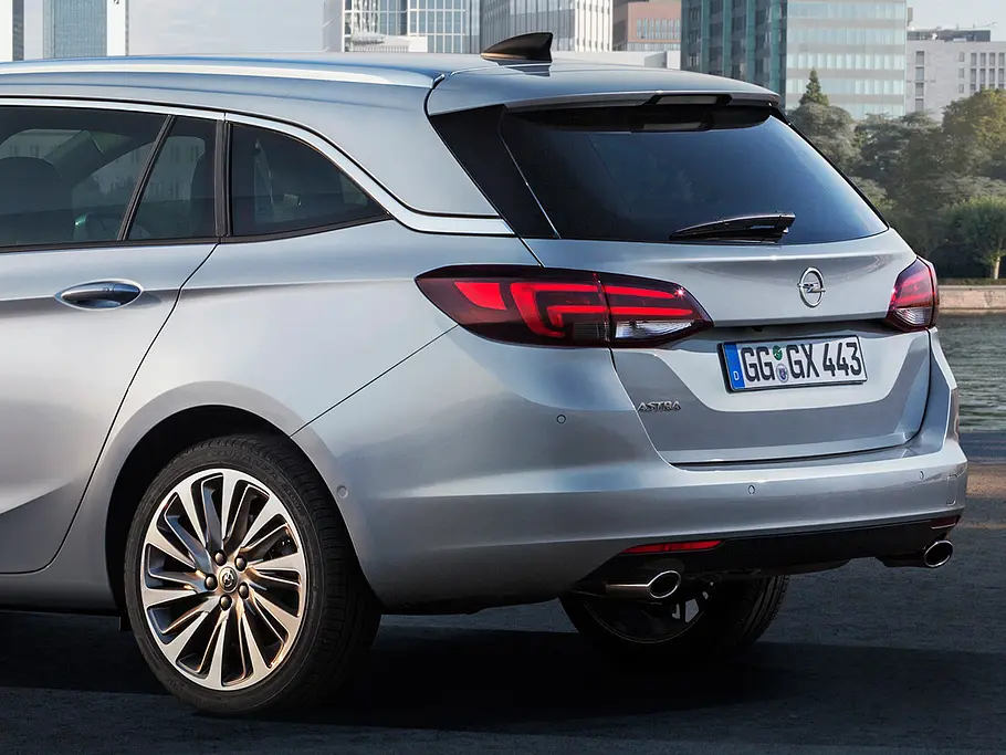 Opel Astra Sports Tourer (2016) Astra-Kombi ab 18.260 Euro