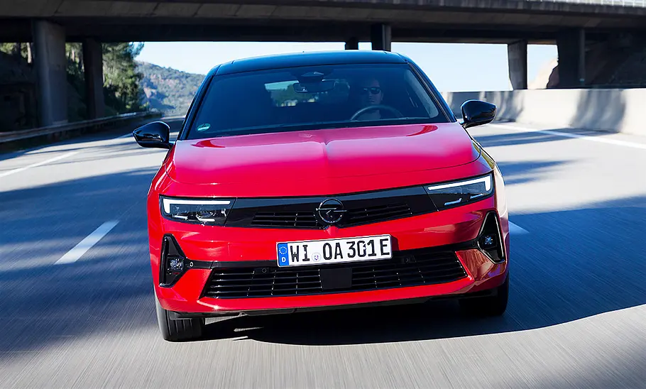 Opel Astra Sports Tourer Electric (2023)