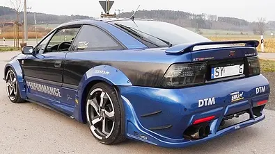 Opel Calibra - Foto: n/a