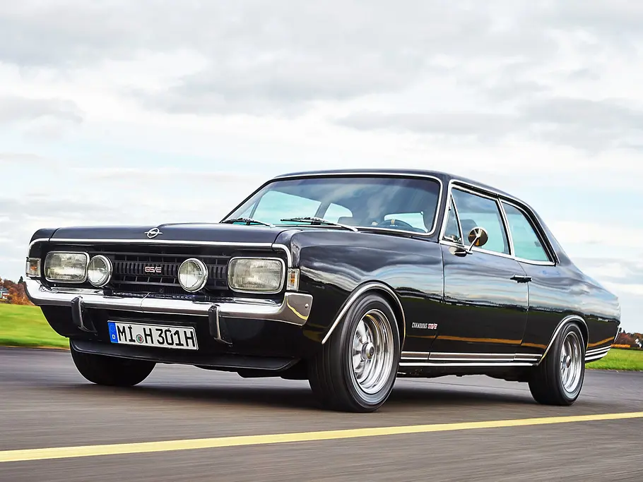 opel commodore gs/e