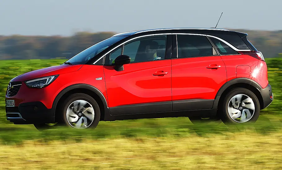 Opel Crossland X (2017)