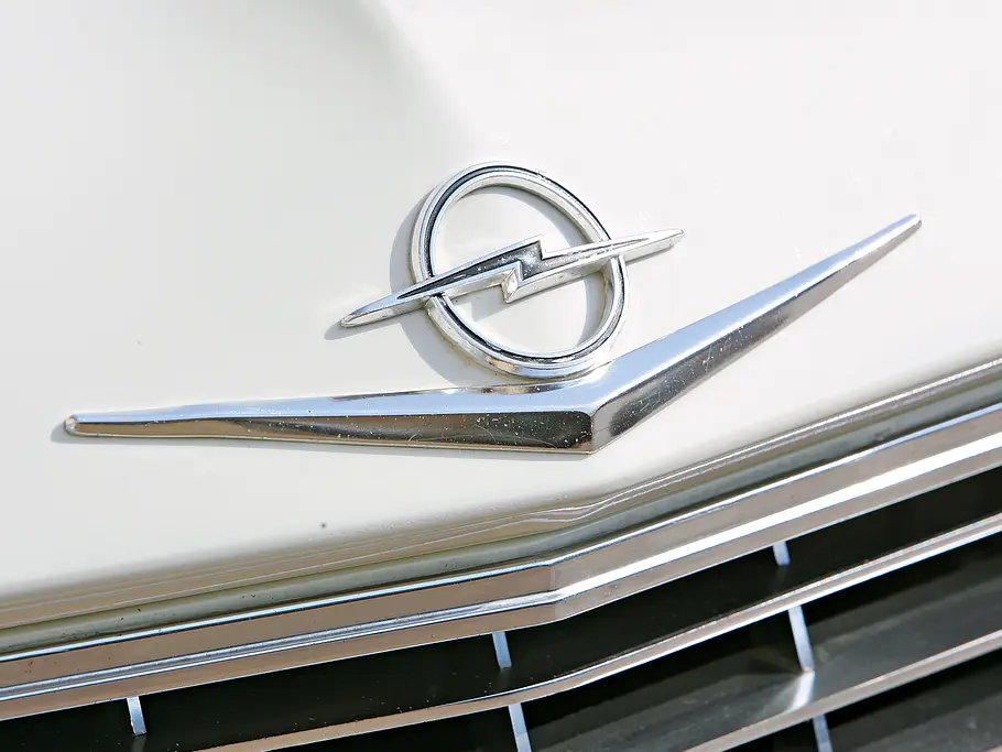 Opel Diplomat V8 Coupe Fahrbericht Bilder technische Daten Logo
