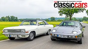 Der Opel Diplomat V8 Coupé und Porsche 928 fahrend von schräg vorne fotografiert. - Foto: Frank Ratering