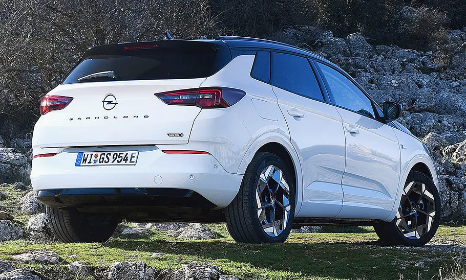 Opel Grandland GSe (2023)