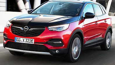 Opel Grandland X Hybrid4 - Foto: Opel