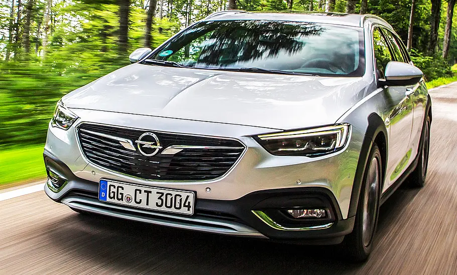 Opel Insignia Country Tourer 4x4 Opel Insignia Country Tourer 4x4