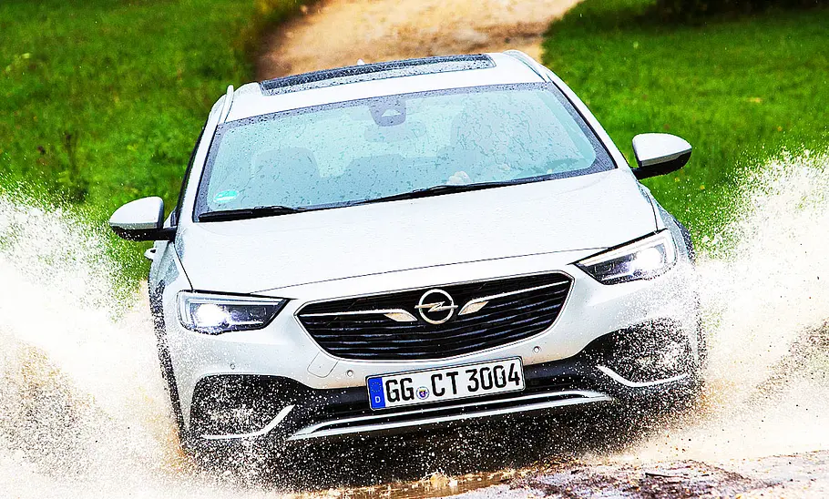 Opel Insignia Country Tourer 4x4 Opel Insignia Country Tourer 4x4