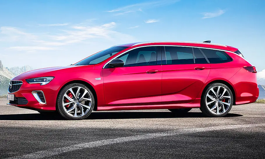 Opel Insignia GSi Sports Tourer Facelift (2020) Opel Insignia GSi Sports Tourer Facelift (2020)