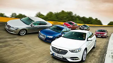 Opel Insignia Grand Sport/Audi A4/Ford Mondeo/Kia Optima/Renault Talisman/Sokda Superb - Foto: Klaus Huber-Abendroth