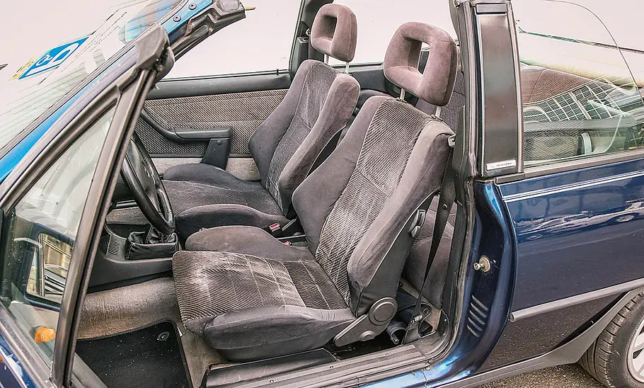 Opel Kadett E GSi Cabrio Die Sitze des Opel Kadett E GSi Cabrio.