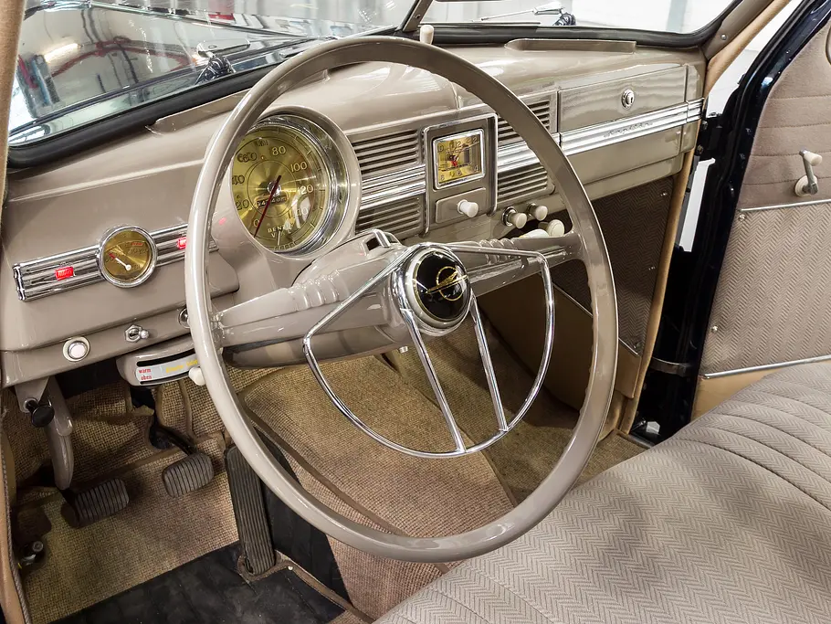 Opel Kapitän: 1951 - 1953 75 Jahre Opel Kapitän A Jubiläum 1951 Cockpit
