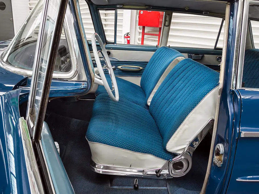 Opel Kapitän: 1959 - 1963 75 Jahre Opel Kapitän Jubiläum P 2.6 Innenraum