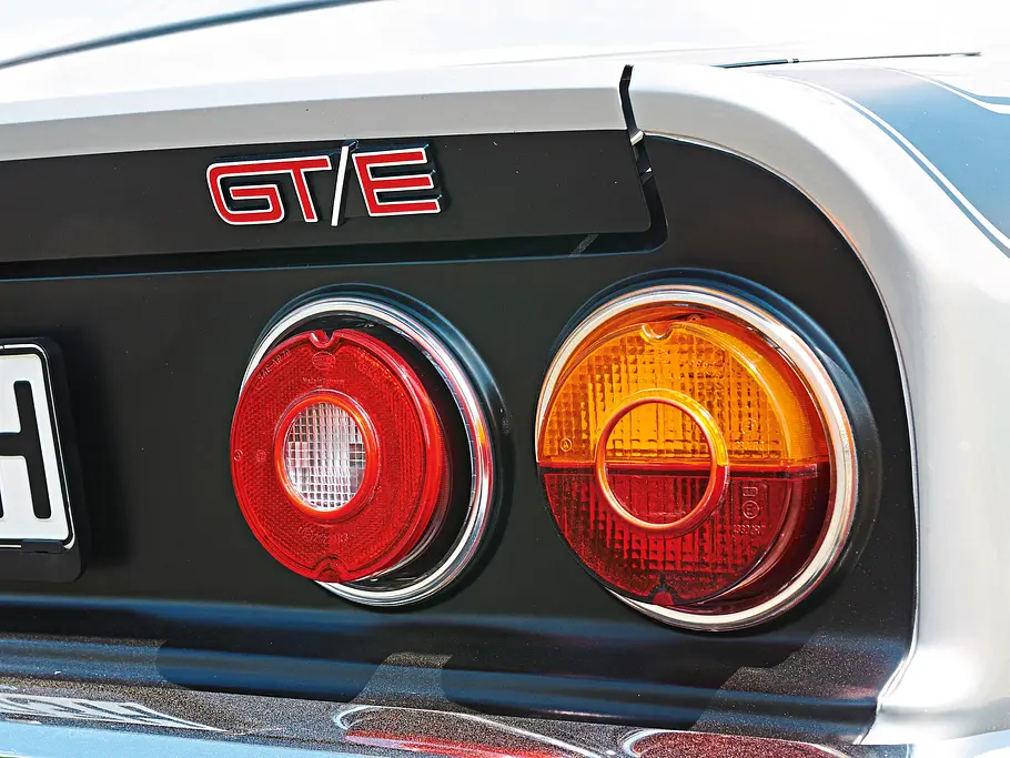 Opel Manta A GT/E Opel Manta A GT/E Vergleich Bilder technische Daten Rücklicht