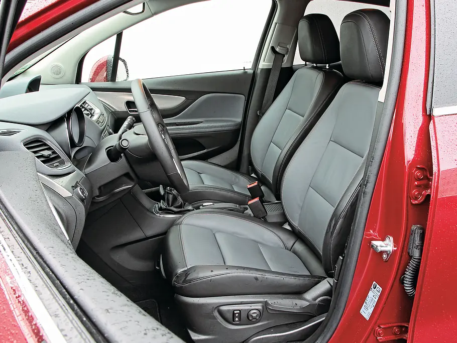 Markenvergleich: Ford Kuga vs. Opel Mokka Opel Mokka Vergleich Bilder technische Daten Sitze