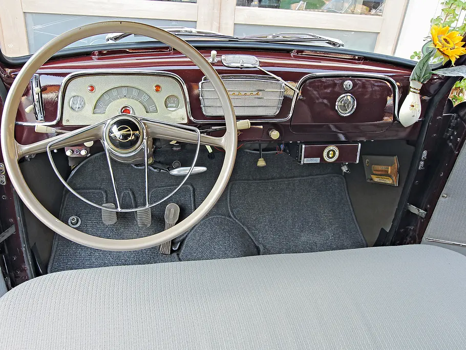 Opel Olympia Rekord Bilder technische Daten Limousinen Vergleich Cockpit